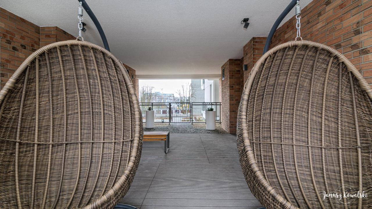 Maya'S Flats & Resorts 32 - Garden Gate Гданск Екстериор снимка
