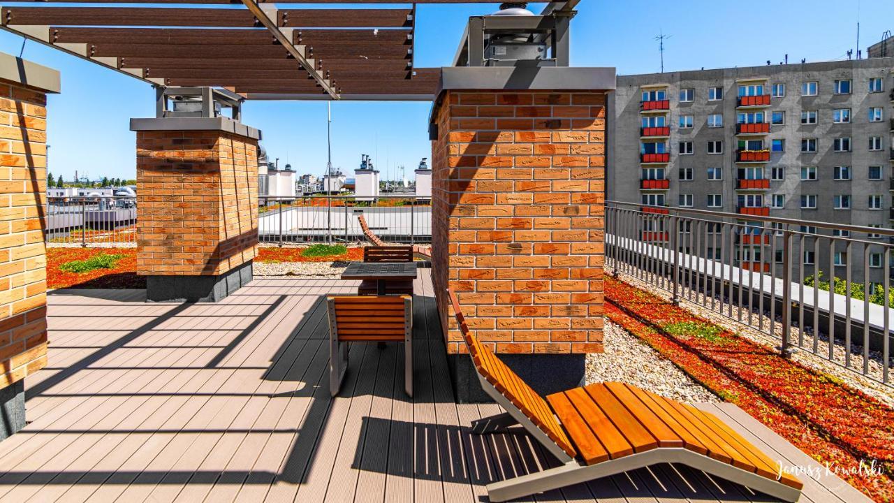 Maya'S Flats & Resorts 32 - Garden Gate Гданск Екстериор снимка