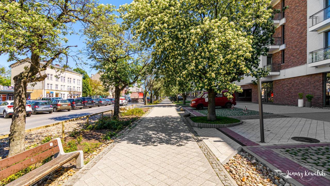 Maya'S Flats & Resorts 32 - Garden Gate Гданск Екстериор снимка